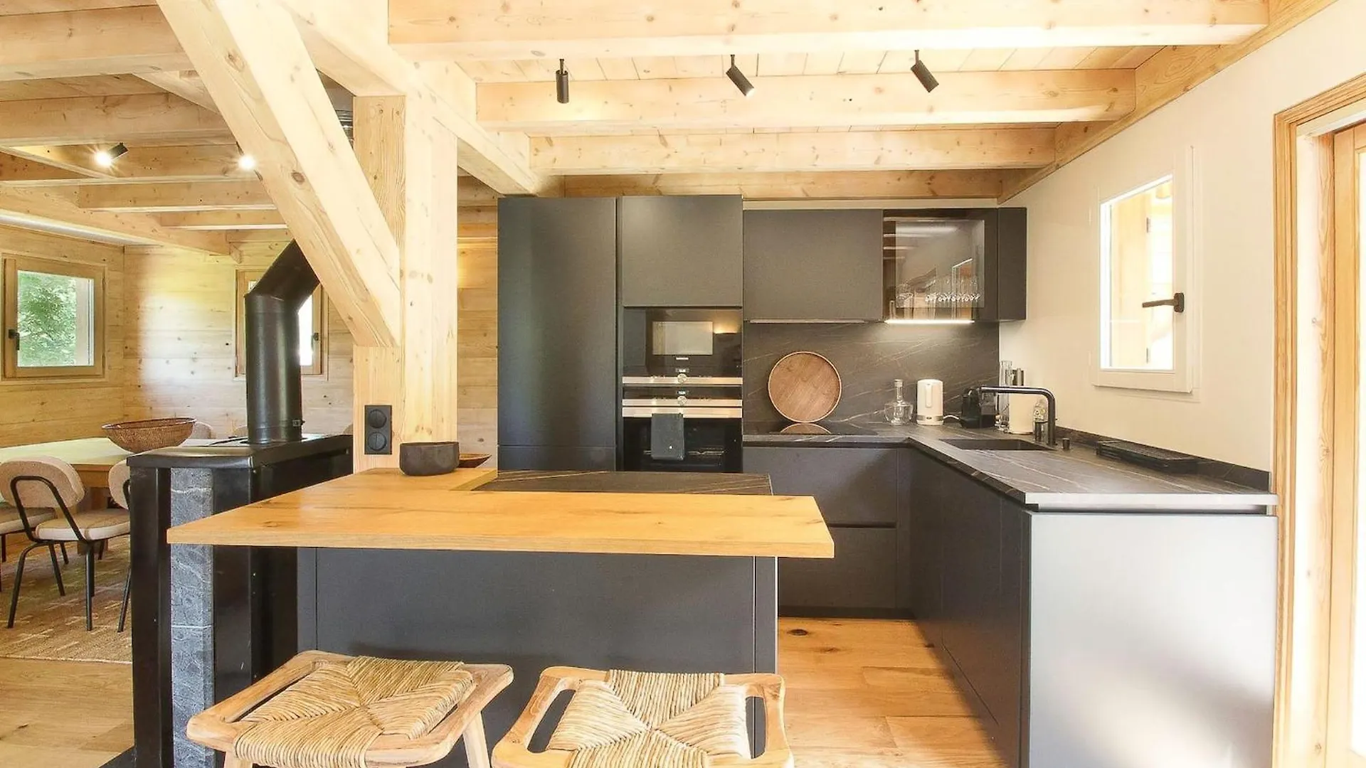 Chalet Bechar - 8Pax Renove - Garden - Sauna - Jacuzzi - Vue Sur La Chaine Du Mont-Blanc Les Houches
