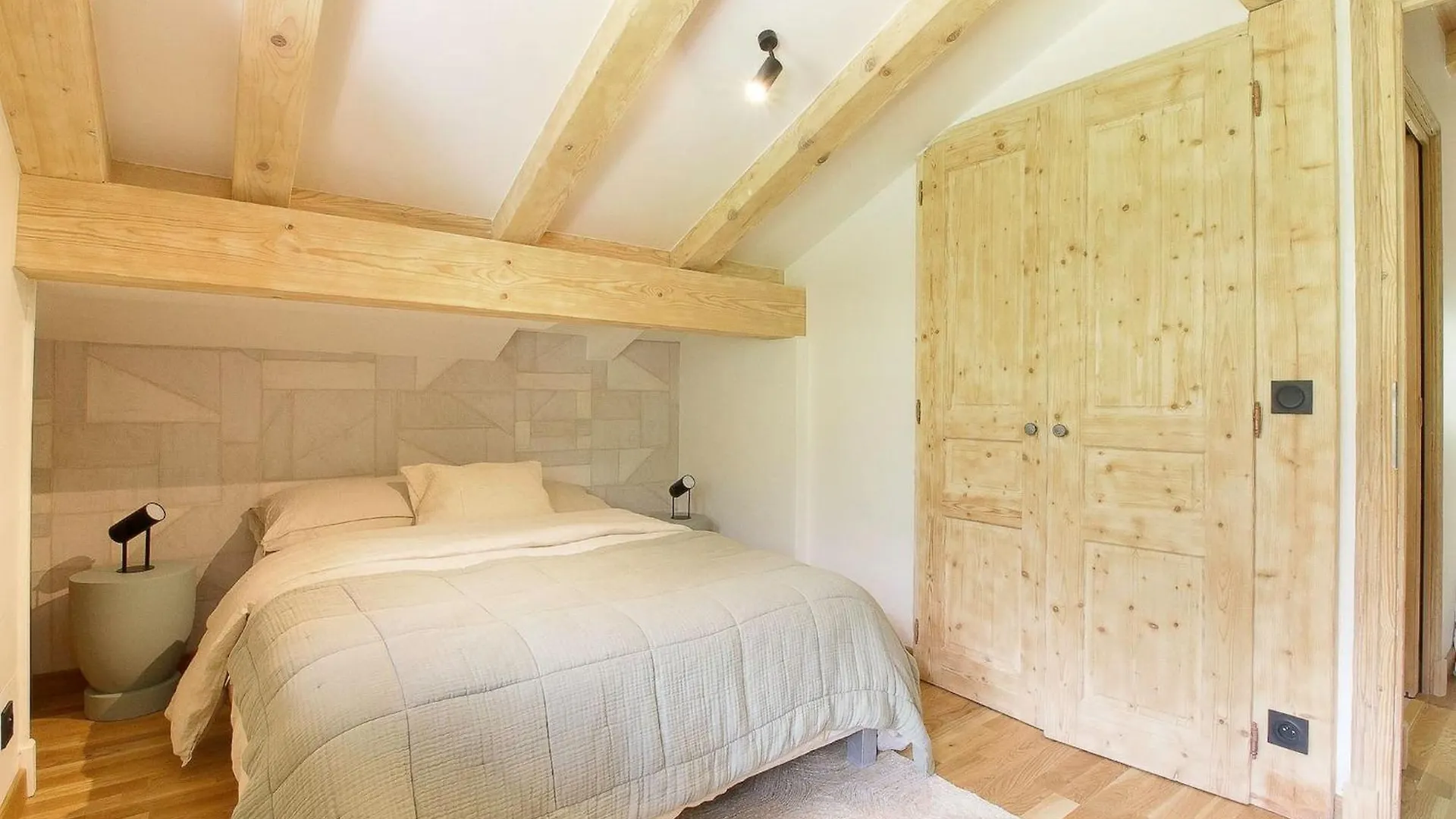 Chalet Bechar - 8Pax Renove - Garden - Sauna - Jacuzzi - Vue Sur La Chaine Du Mont-Blanc Les Houches 0*,