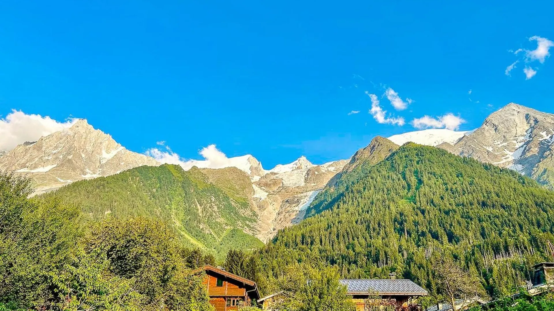 Chalet Bechar - 8Pax Renove - Garden - Sauna - Jacuzzi - Vue Sur La Chaine Du Mont-Blanc Les Houches